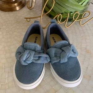 Old Navy Chambray slip ons